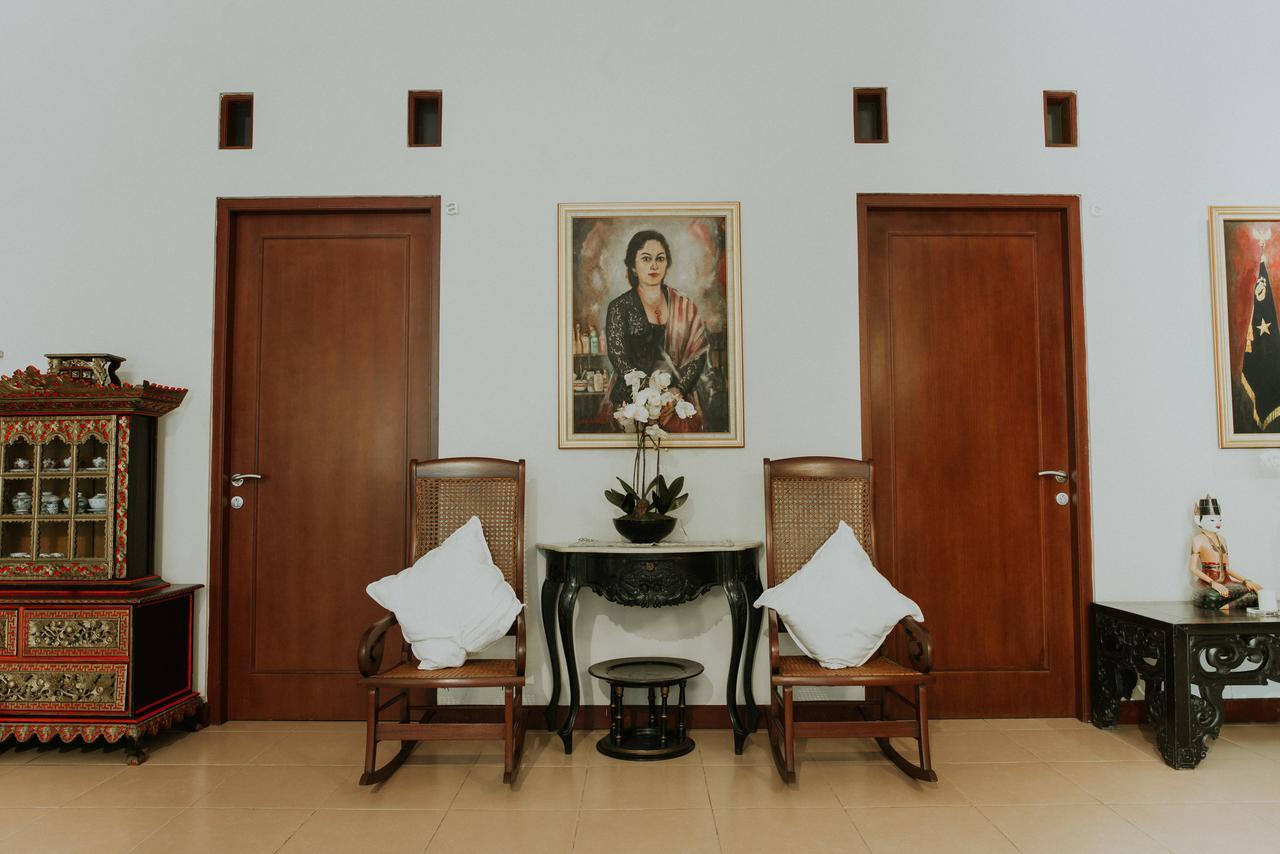 Отель House Of Moedjito Джокьякарта Экстерьер фото
